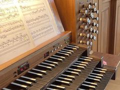 Die Kirchenorgel kennenlernen und ausprobieren 